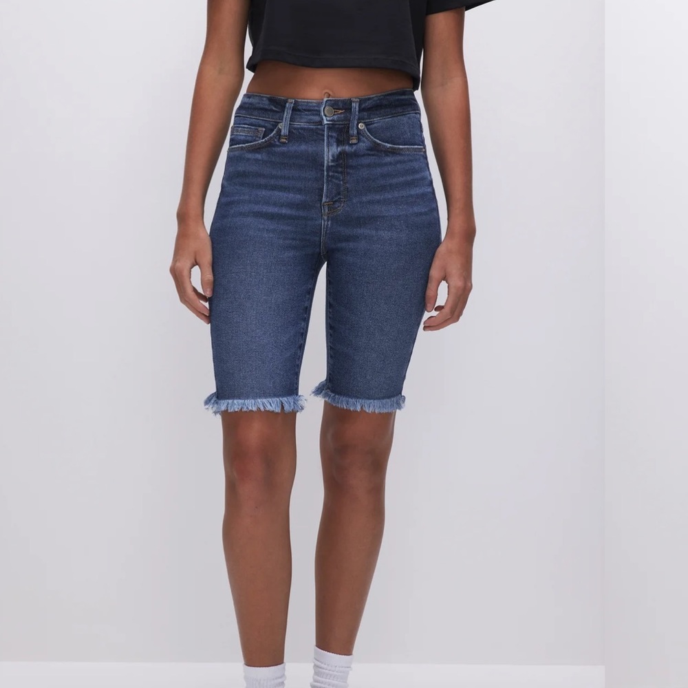 Good American Bermuda Jean Shorts 24